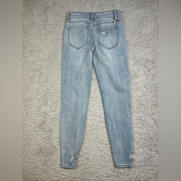 Kancan Jeans Womens 1 Skinny Light Wash Distressed Holes Casual Night Out Party - Picture 5 of 5